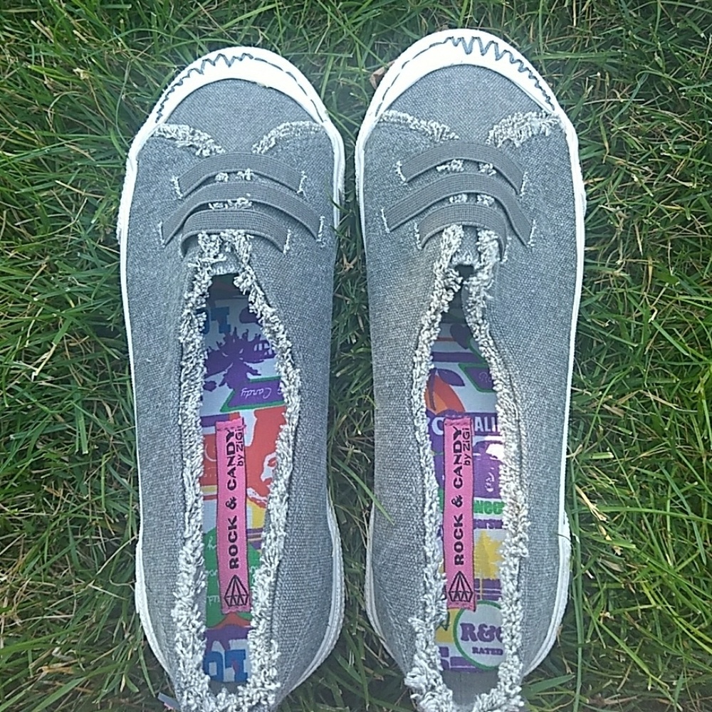 Rocket dog sneakers